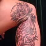 Best NYC Realism Roses woman leg tattoo art